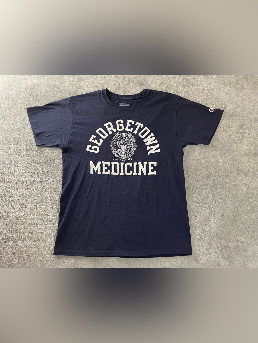 Georgetown Medicine T Shirt Mens Medium Navy Blue Champion Graphic Collegiate